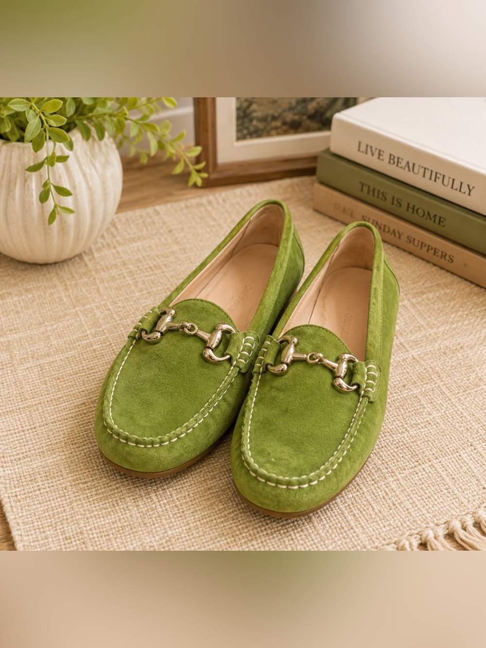 Patricia Green Vibrant Lime Suede Loafers size 39